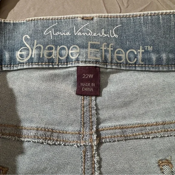 NEW Gloria Vanderbilt Women's Blue Jeans Size: 22 - Picture 12 of 15